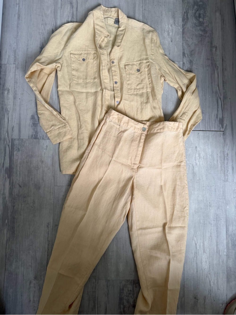 Chico's Soft Pale Yellow Linen Pants & Shirt Set